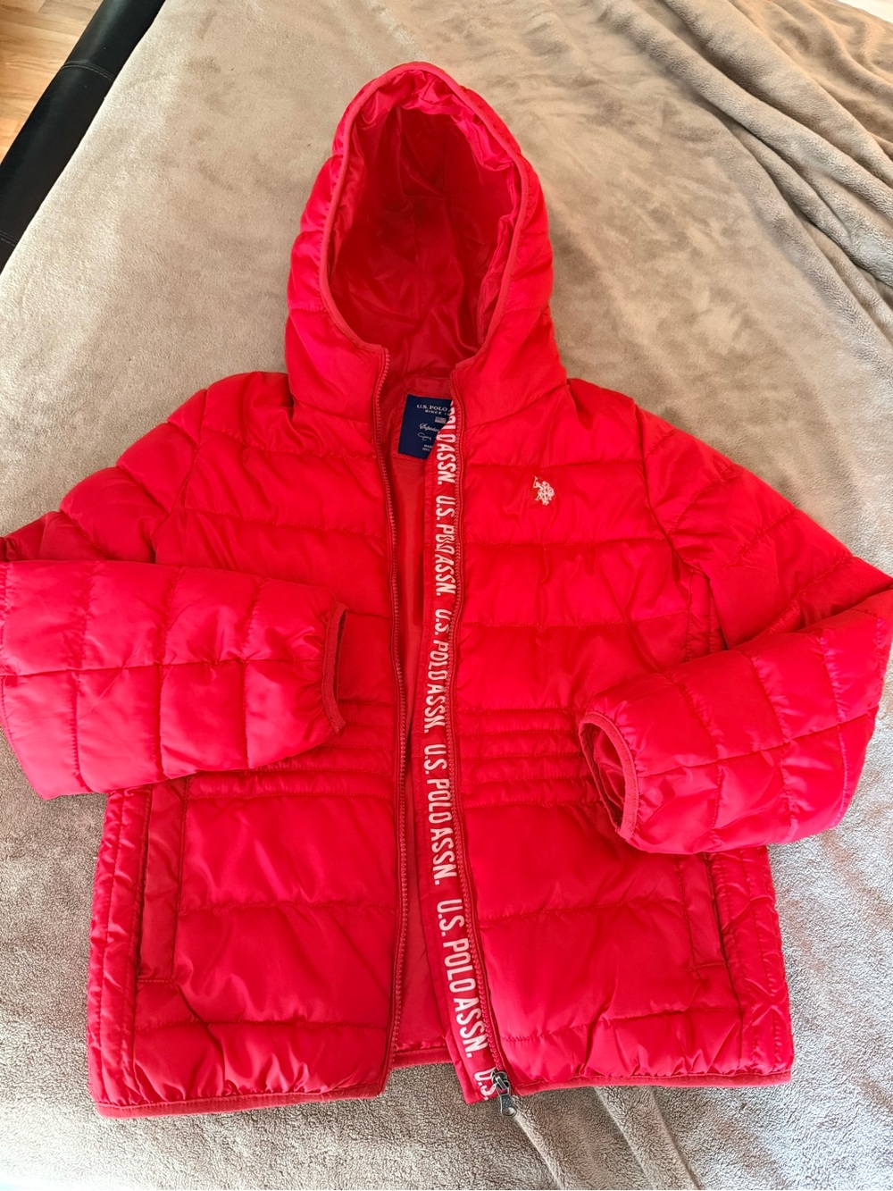Women’s Large U.S. Polo Assn.Red Hooded Puffer Jacket